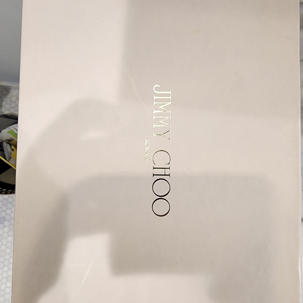 Jimmy Choo - Picture 6 of 6
